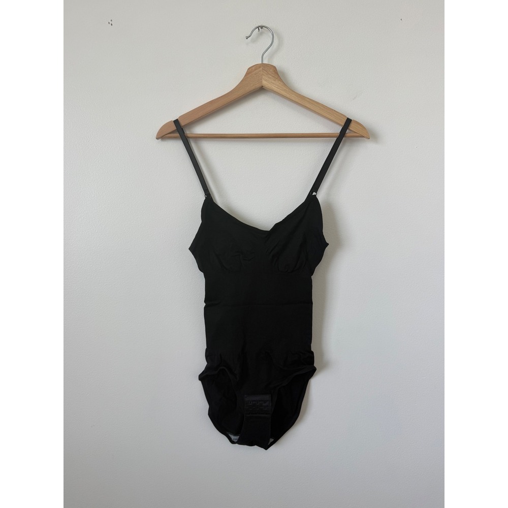 Women's Shapewear Bodysuit – Black – Size Small – NWOT
